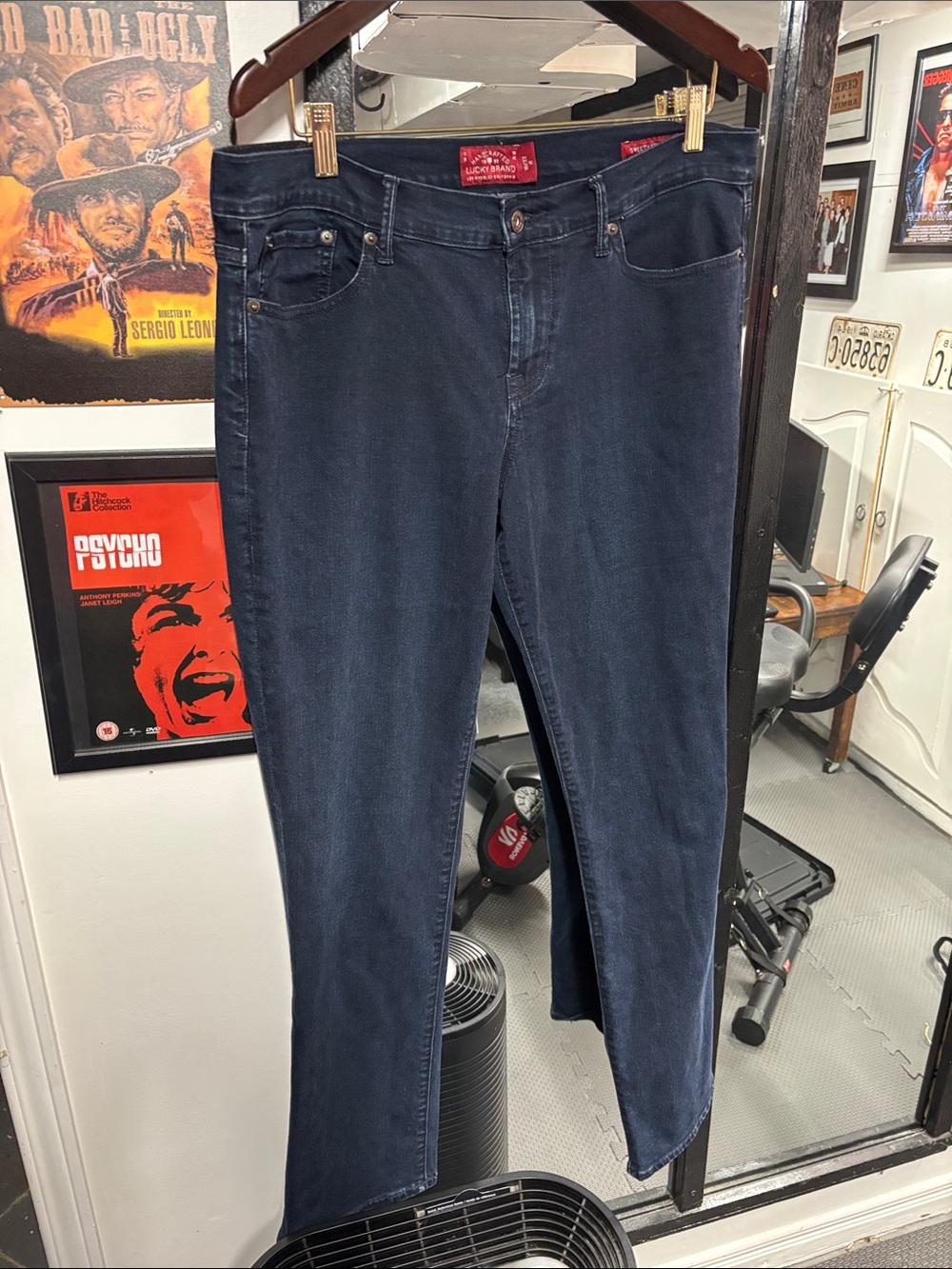 Lucky Brand Straight Leg Jeans in Deep Indigo
